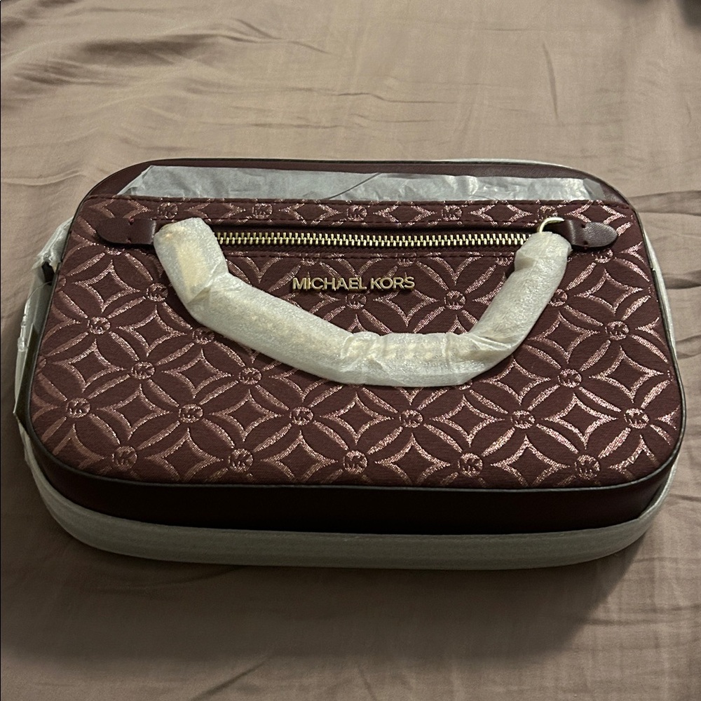Michael Kors Burgundy Patterned Crossbody Bag with Gold Hardware. NWT! - Picture 7 of 7
